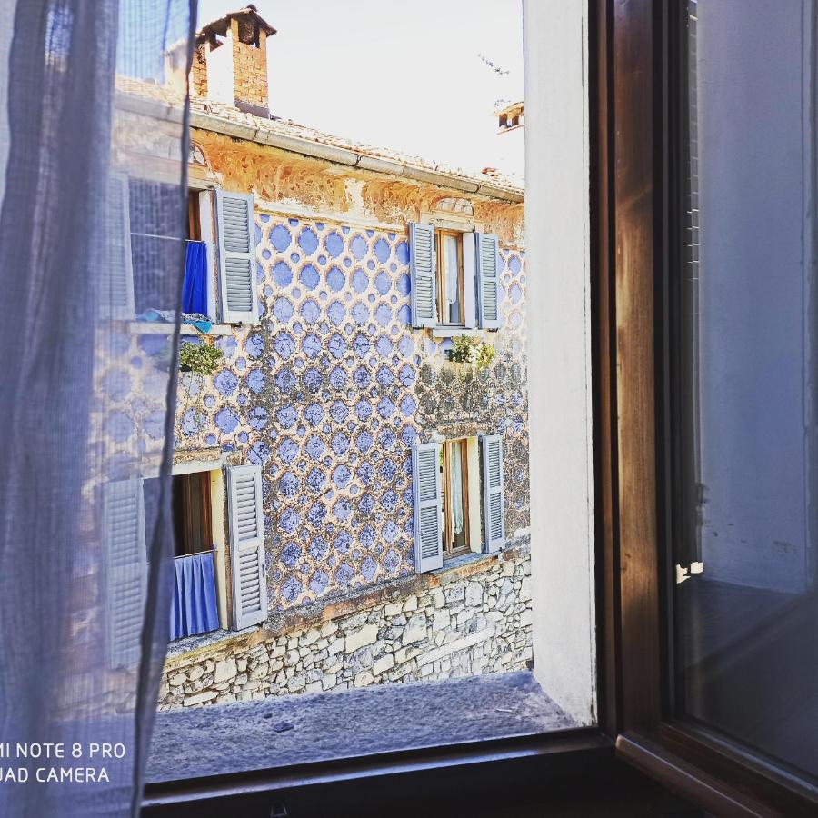 מלון Castiglione dʼIntelvi Casa Olmi מראה חיצוני תמונה