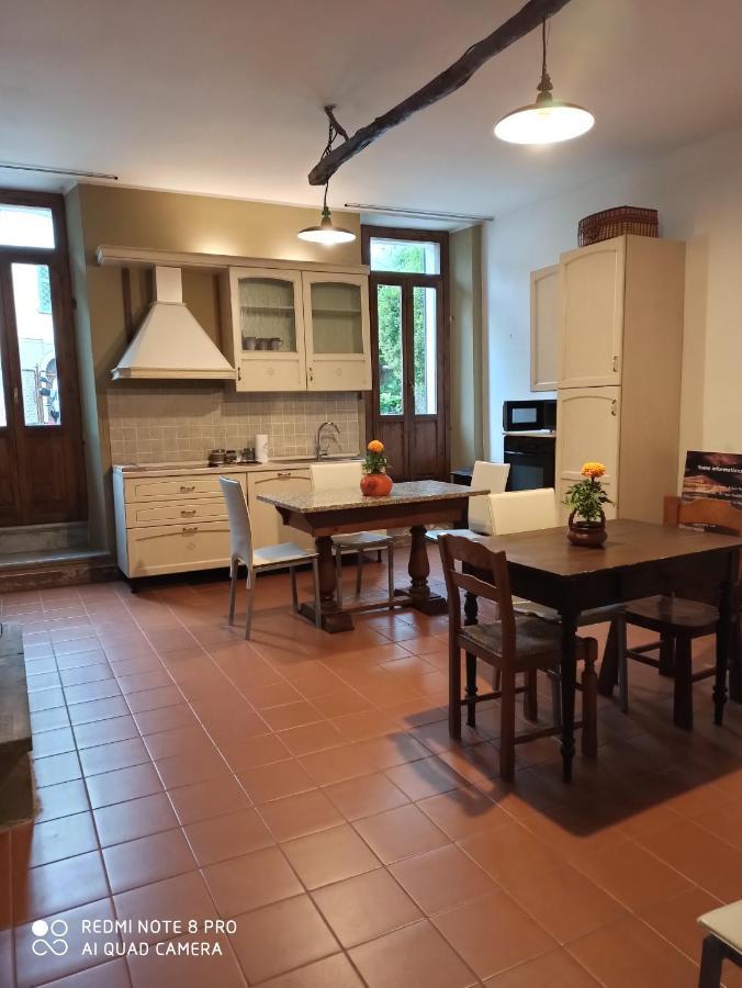 מלון Castiglione dʼIntelvi Casa Olmi מראה חיצוני תמונה